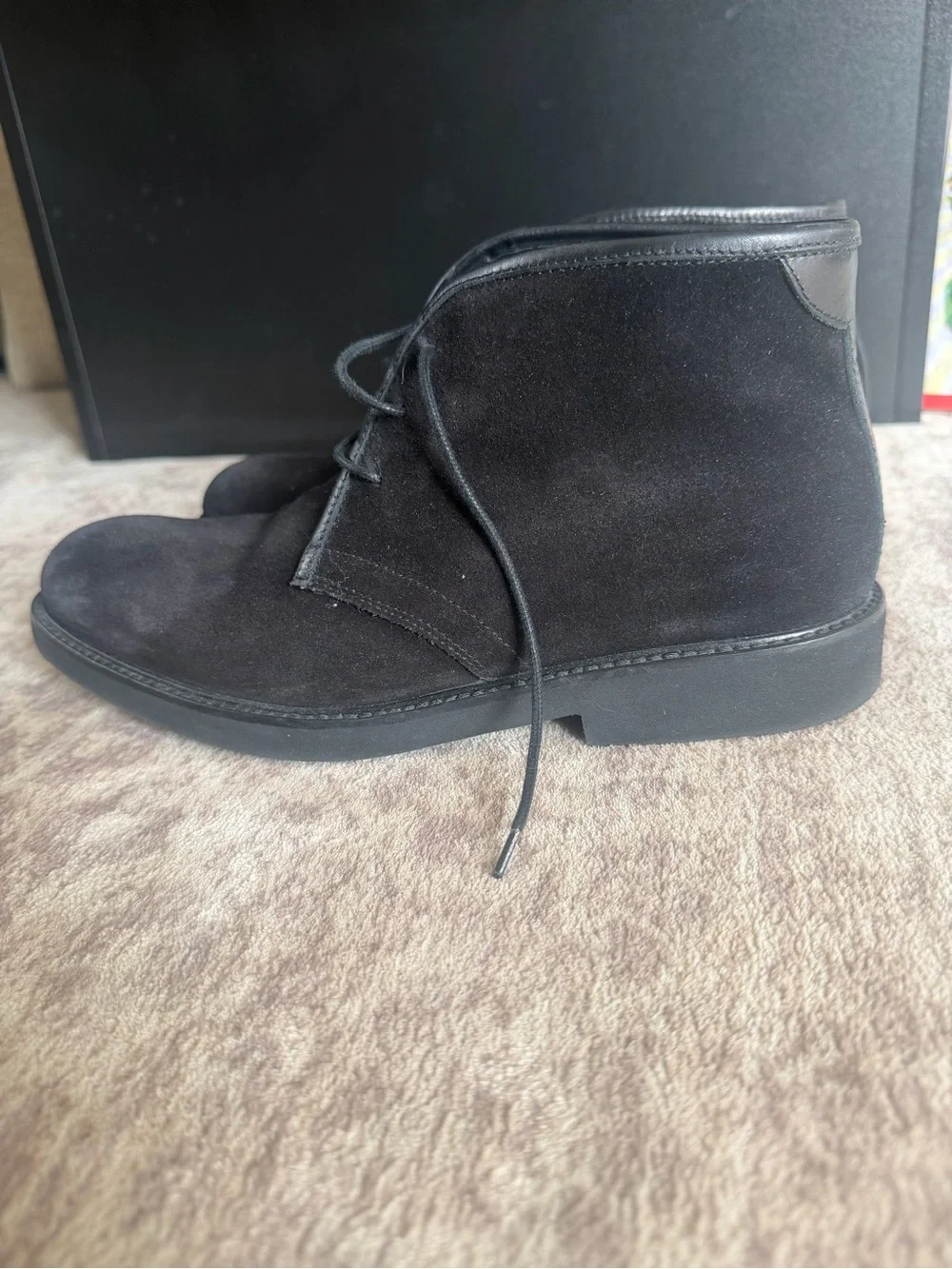 Men's Black Suede Bugatchi Chukka Boots - Classic Lace-Up